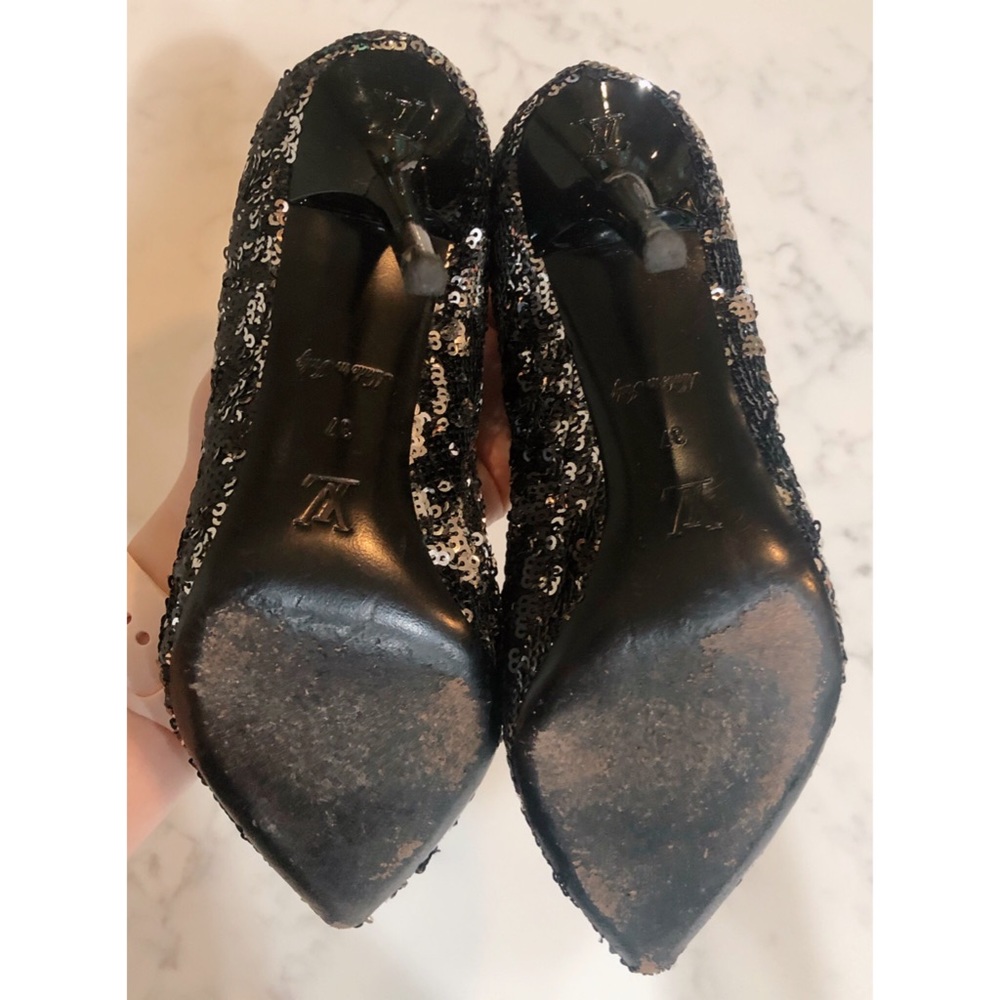 LOUIS VUITTON Liza Sequin Black & Silver Pointy Toe Pumps Noir SZ 37 - Picture 13 of 17